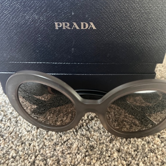 Prada Black Round Sunglasses - Picture 14 of 14